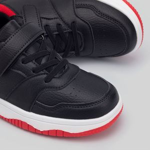 Zapatillas Urbanas Niño Basti B983710 Circus Negro