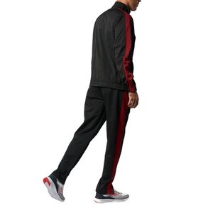 Buzo Deportivo Umbro Hombre Tra Essential Ektoi2504-Brd Multicolor