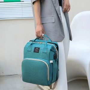 MOCHILA PAÑALERA CONVERTIBLE 3 EN 1 - VERDE