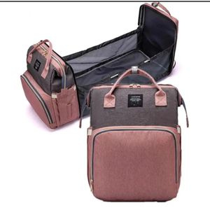 MOCHILA PAÑALERA CONVERTIBLE 3 EN 1-ROSA CON PLOMO