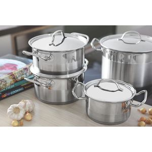 Cacerola Tramontina Professional rasa de acero inoxidable fondo triple con tapa plana detalle satinado 24 cm 4,7 L