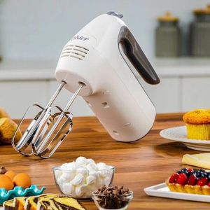 Batidora de Mano Oster con 6 velocidades y función turbo FPSTHM3532