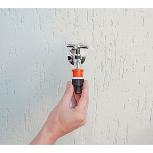 Adaptador Hembra Tramontina con Rosca 3/4" y Reducción 1/2" de Plástico para Jardín