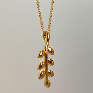 Collar Autumn