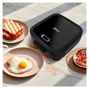 Sandwichera Oster compacta con platos hondos CKSTSM400 053