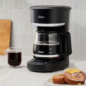 Cafetera Oster 12 Tazas de Filtro reutilizable BVSTDCS121B