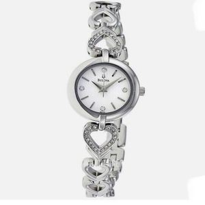 RELOJ BULOVA CRYSTAL SET CON COLLAR INCLUIDO