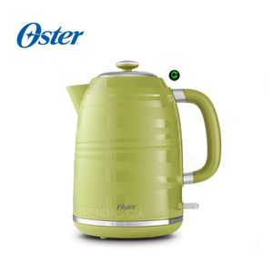 COMBO Oster Licuadora BLSTKAGKPB Hervidor Eléctrico BVSTKT4177K Verde