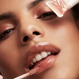 Balsamo Labial Fenty Beauty Pro Kiss'r - Latte Lips