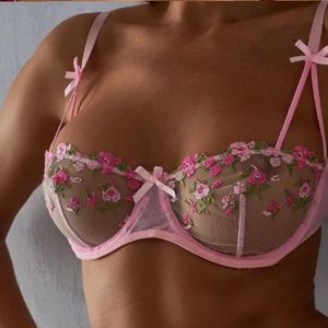 Lenceria de Encaje Bordado Floral Tanga Brasier Conjuntos Damas