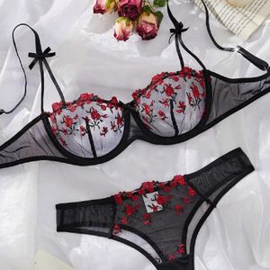 Lenceria de Encaje Bordado Floral  Negro Tanga Brasier Conjuntos Damas