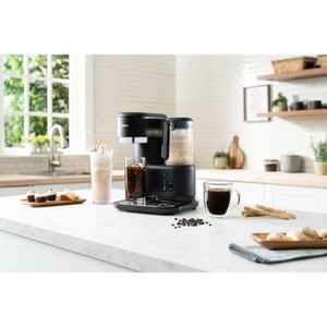 Cafetera frappe Oster con Licuadora BVSTDC03B 3 en 1