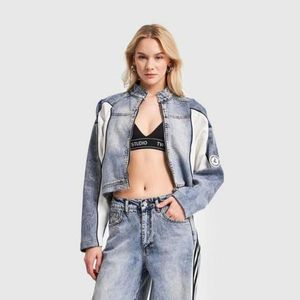 Casaca Denim Hard Urbano Mujer.