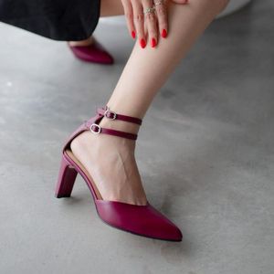 TACONES DE CUERO IRISABA PARA MUJER BELLA MAGENTA