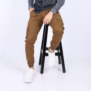 Jogger cargo hombre marrón