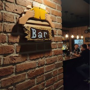 Cuadro Decorativo Bar Tallado en Madera de Pino  Estilo Vintage 62x65 cm