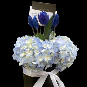 Box Ximena Azules -Flores azules - Arreglo floral