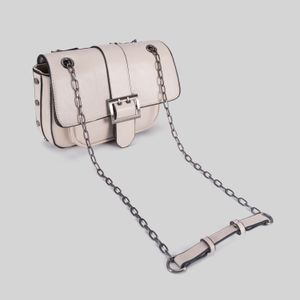 Cartera Hypnotic Pierina Crb