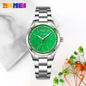 RELOJ SKMEI 1964 PLATEADO CORREA ACERO PARA MUJER.