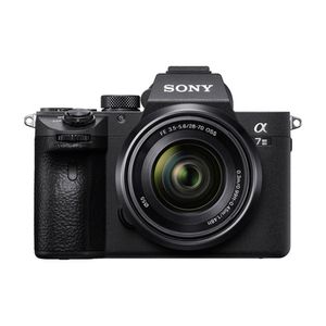 Camara Sony Alpha a7 III Lente FE 28-70mm Gratis Estuche y Mem 64gb