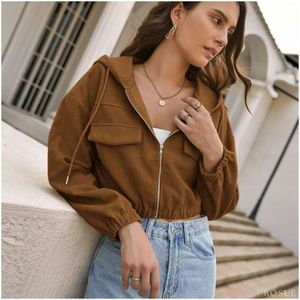 Casaca de mujer corduroy estilo crop